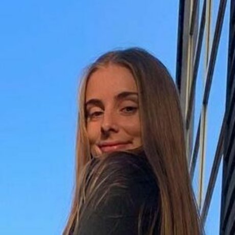 Elora Gummerson onlyfans sextape leak