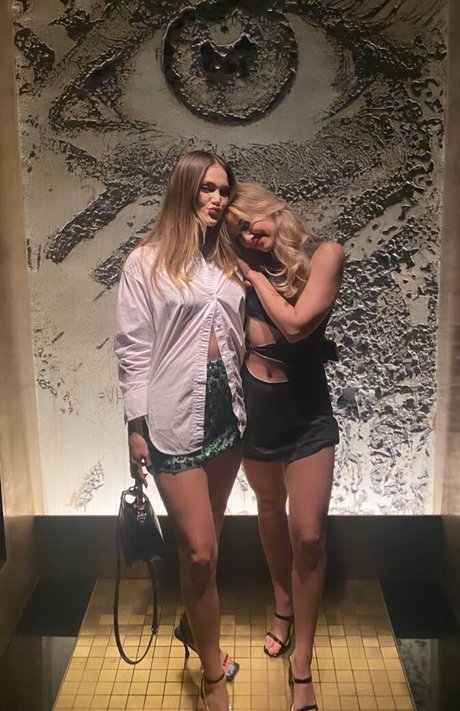 Madison Iseman new onlyfans leaks