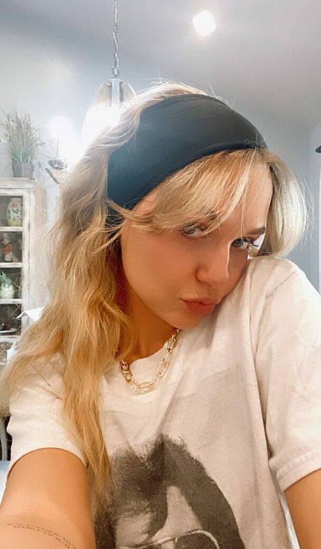 Madison Iseman onlyfans leaked dirtyship