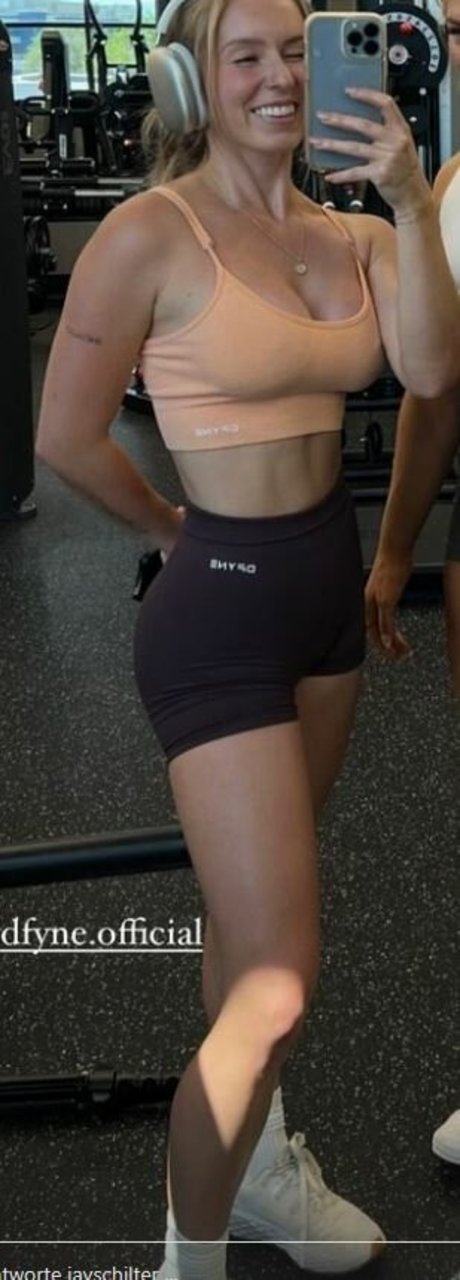 Jay Schilter nude porn onlyfans