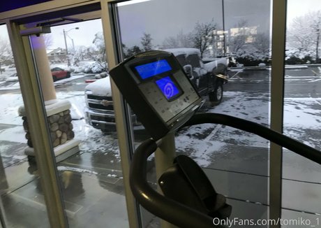 tomiko 1 onlyfans nudes leak