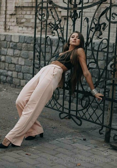 alice l only fans pictures