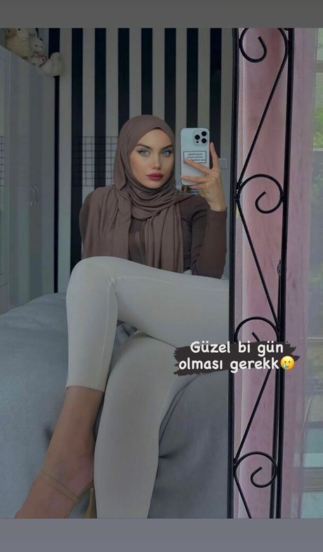 sariikubraa leaked nudes onlyfans