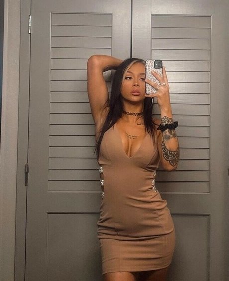 Cora Jade onlyfans strip