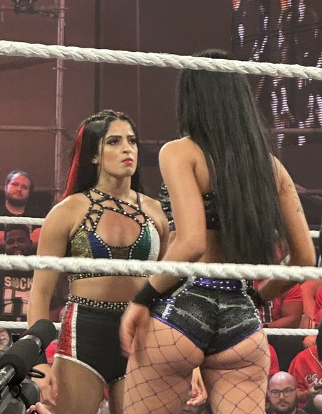 Cora Jade onlyfans leaked pics