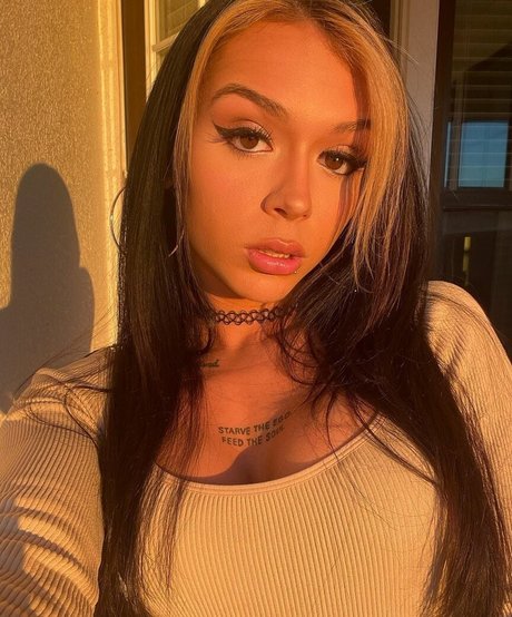 Cora Jade onlyfans nudes leaks