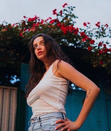 lyasheva onlyfans nsfw