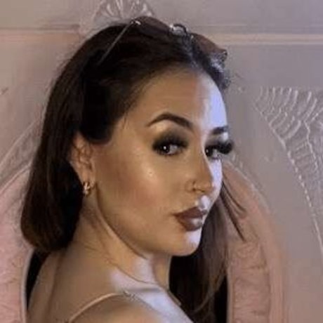 Hiddlestruck naked on onlyfans