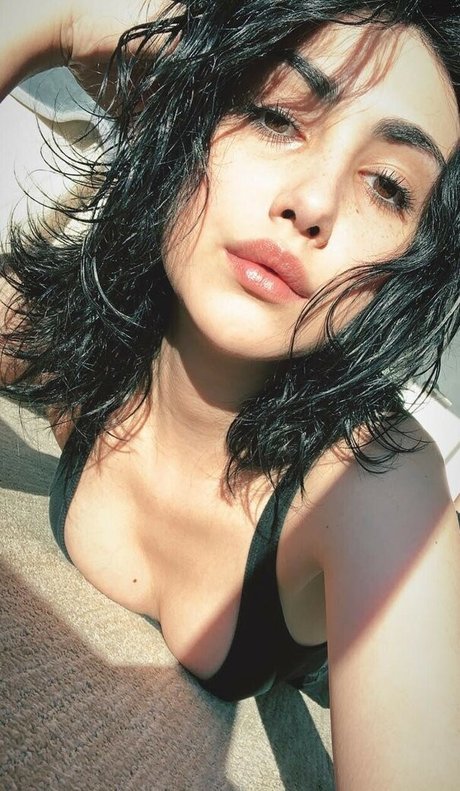 Alexa Mansour only fans