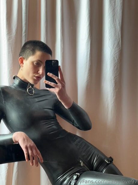 DaisyLove97 porn onlyfans leak