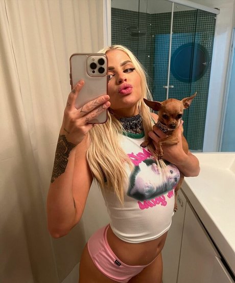 Luisa Sonza onlyfans model