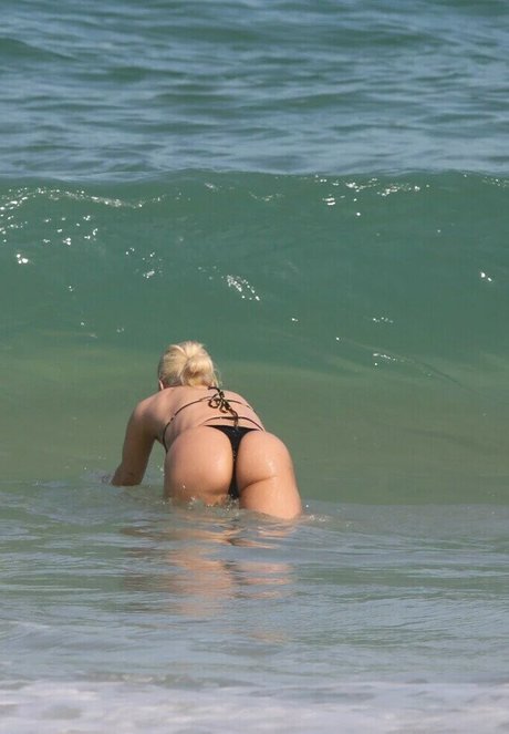 Luisa Sonza feet onlyfans