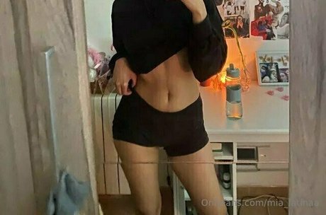 mia latinaa naked onlyfans leaks