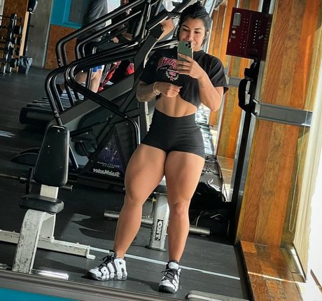 Evelyn Salomon onlyfans leaked tits