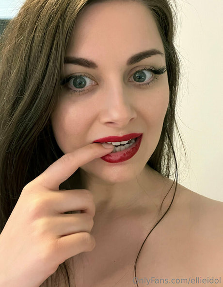 ellieidol onlyfans xxx