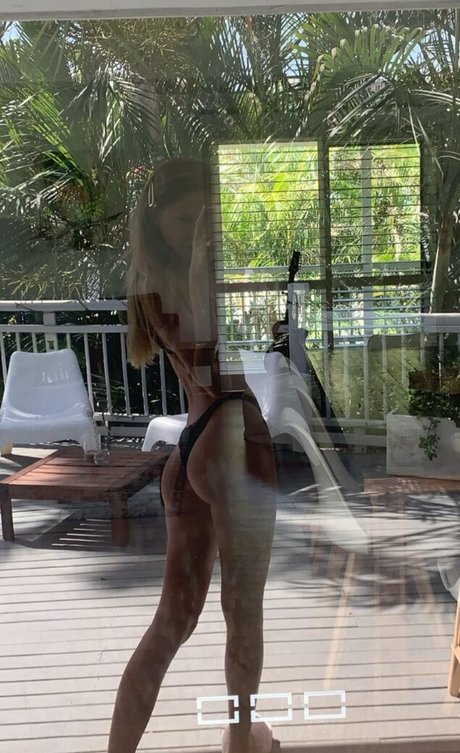 mia phillipson onlyfans nudes