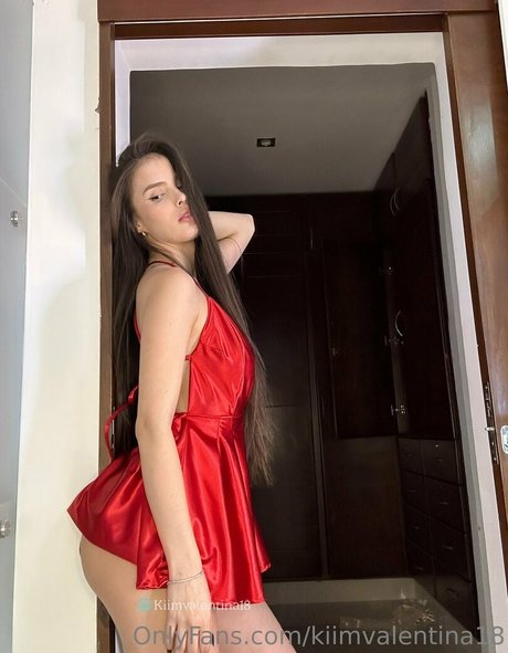 kimmyvalfree desnuda onlyfans