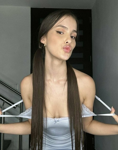 kimmyvalfree onlyfans fotos