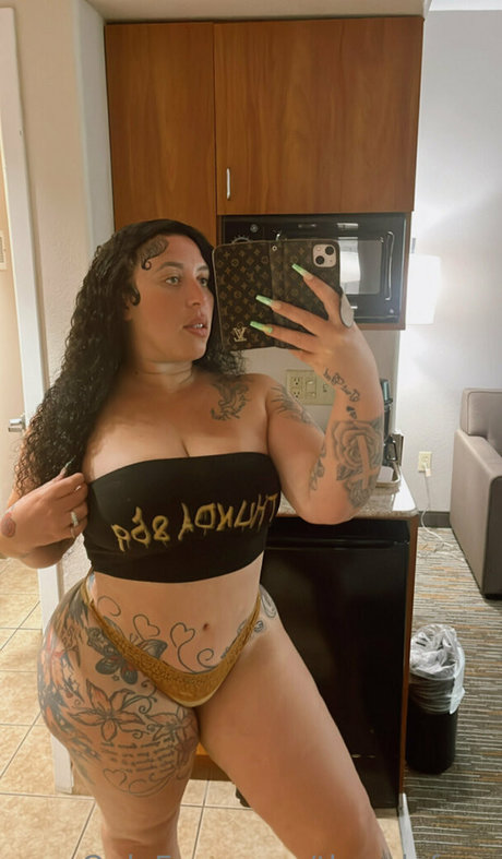 thundafans pics onlyfans