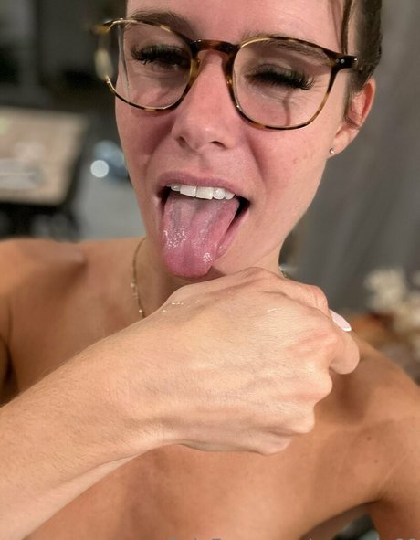 anna dx66 onlyfans nude pics