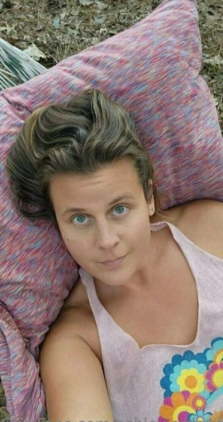 ashleyjordanofficial onlyfans leak porn