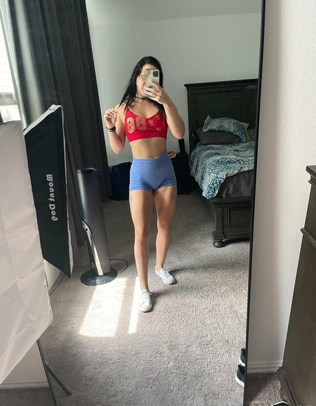 disneyyrose13 porn onlyfans