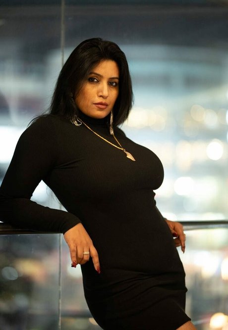 The doe eyed gurl nude on onlyfans