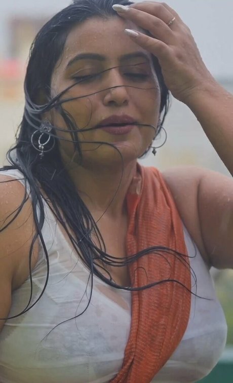 The doe eyed gurl only fans nudes