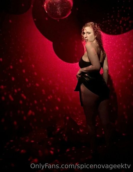 spicenovageektv onlyfans leaked pics