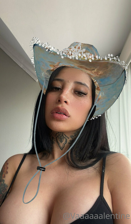 iamvaleeentine onlyfans leaks
