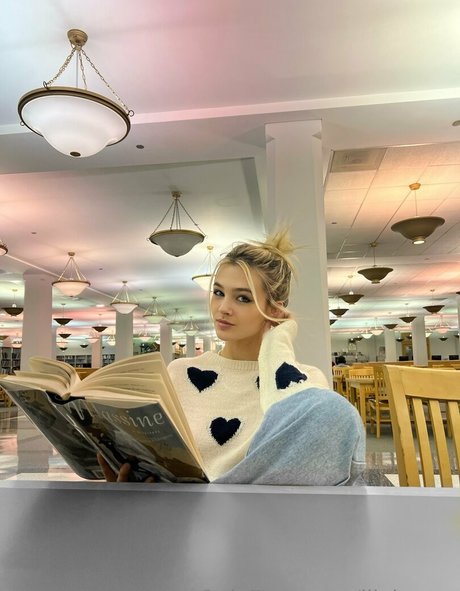 lilyhosea naked leaked onlyfans