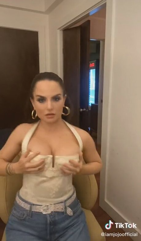 Jojo Levesque fans only