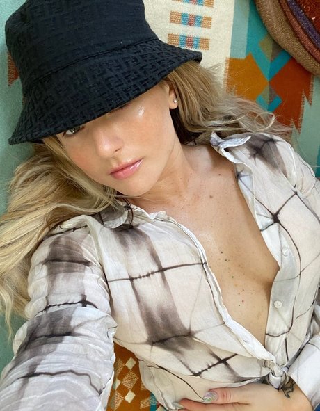 Jojo Levesque only fans pictures