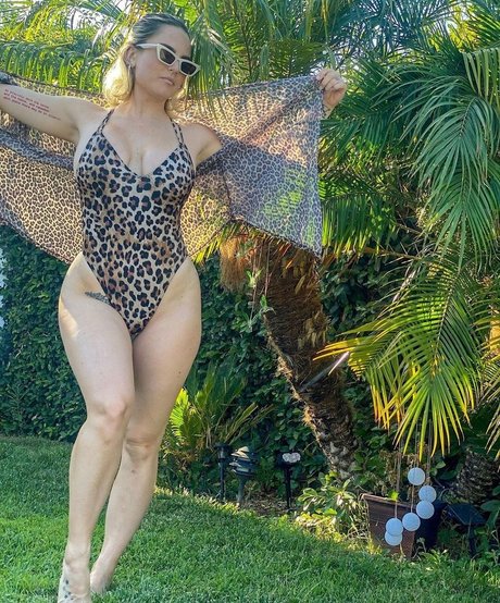 Jojo Levesque tits onlyfans