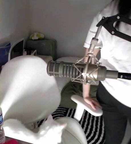 AriaSaki onlyfans pics