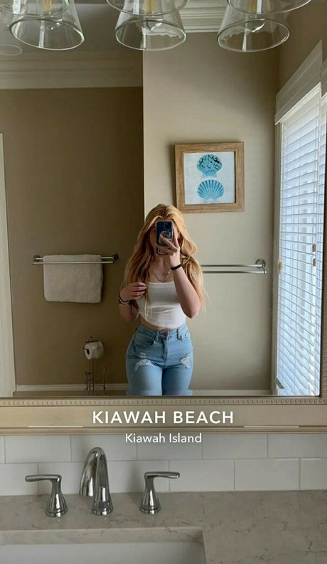 Elsuzannee Profile pic