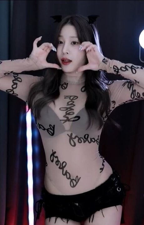 Haruzzxng only fans naked