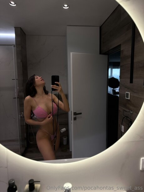 Pocahontas Sweet Ass onlyfans leaked pics
