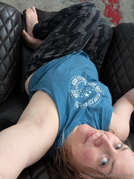 Mplfeet topless onlyfans