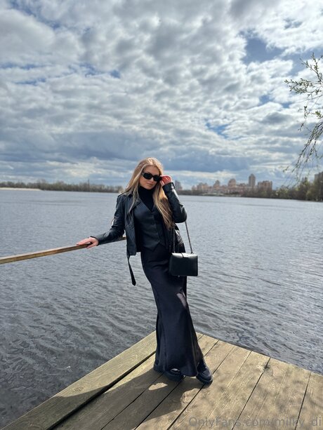 Milky Di only fans xxx