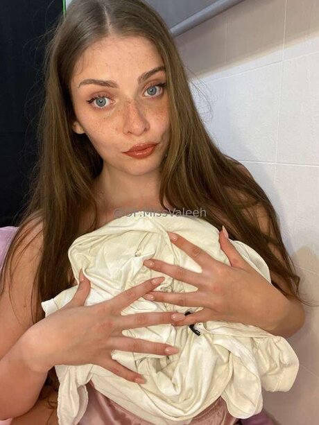 Missvaleeh sextape onlyfans