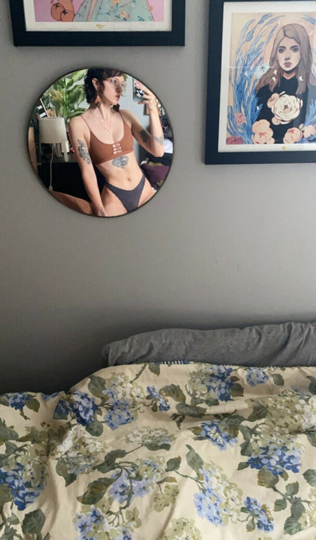 Pleasequietdown Profile pic