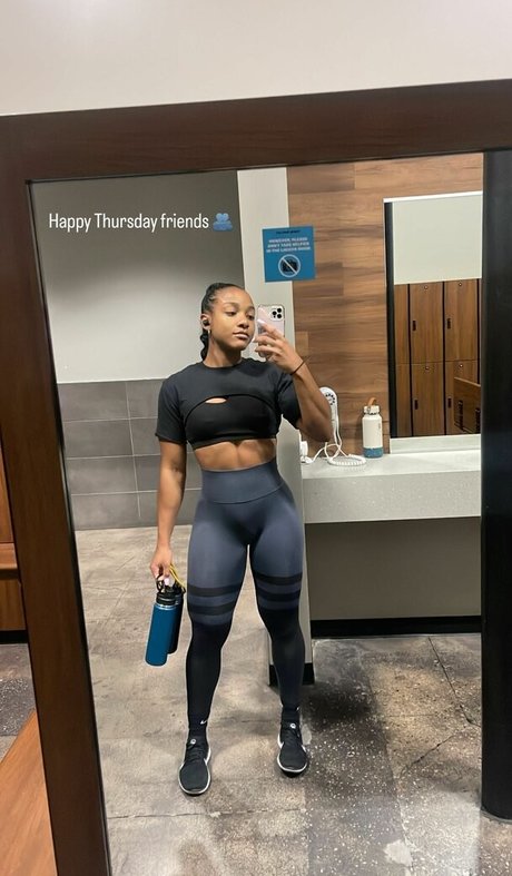 aaaaayevuh onlyfans pics nude