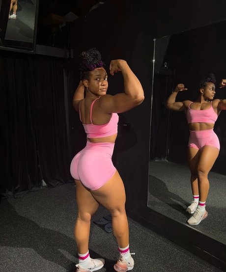 aaaaayevuh onlyfans boobs