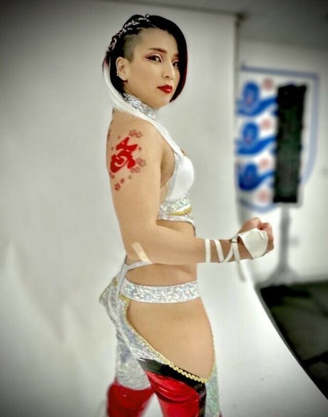Hikaru Shida onlyfans explicit content