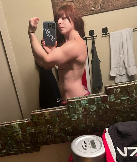 kitty bit games onlyfans nude pics