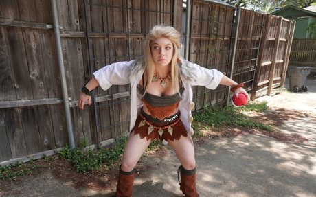 kitty bit games boobs onlyfans