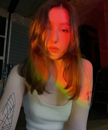 Aloona Larionova onlyfans leaked naked