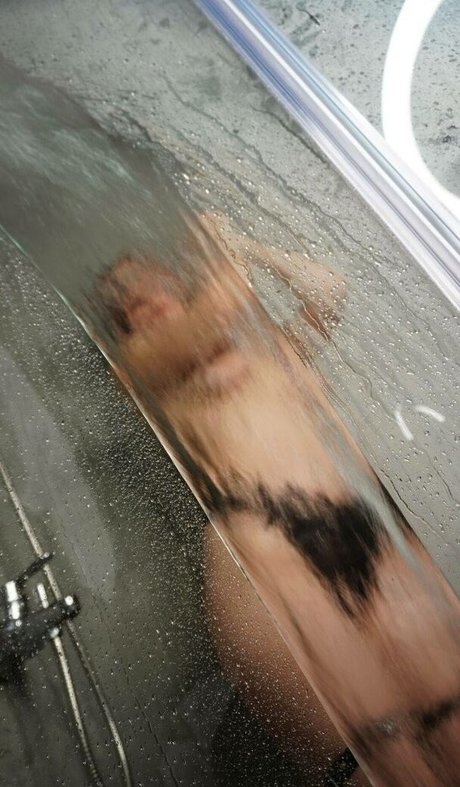 Nikol Koulen onlyfans mega