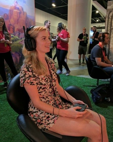 Elyse Willems onlyfans leaked